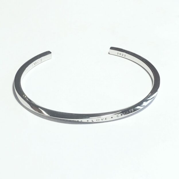 TWISTED Bangle